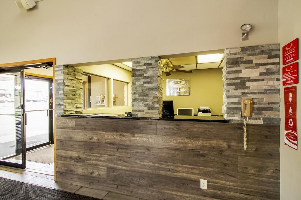 Econo Lodge Watertown Luaran gambar