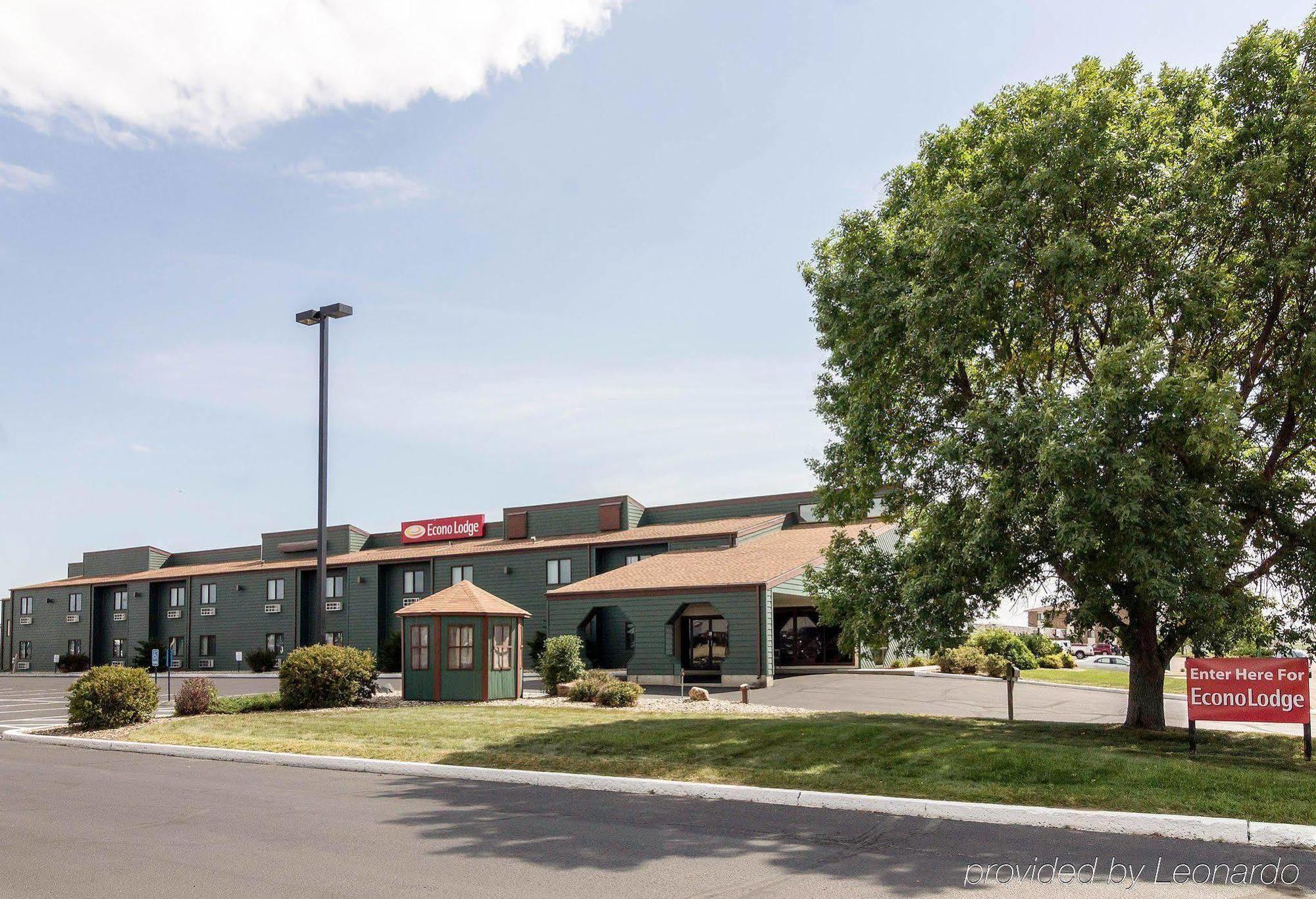 Econo Lodge Watertown Luaran gambar