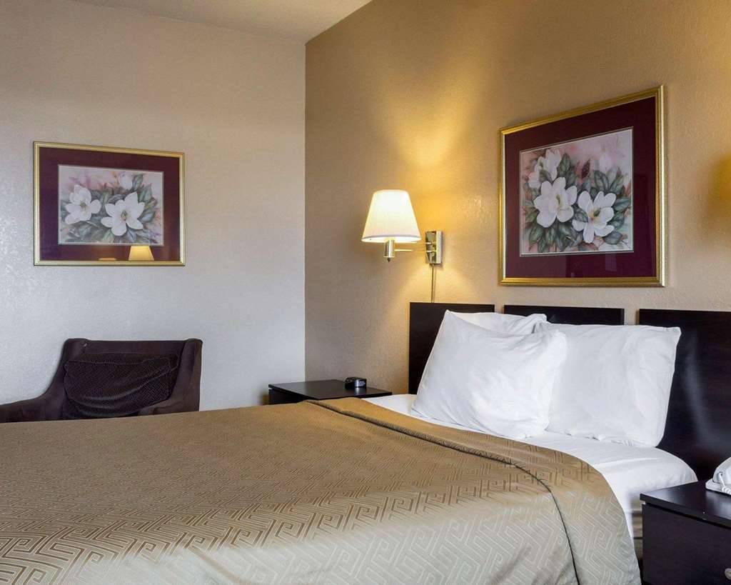 Econo Lodge Watertown Bilik gambar