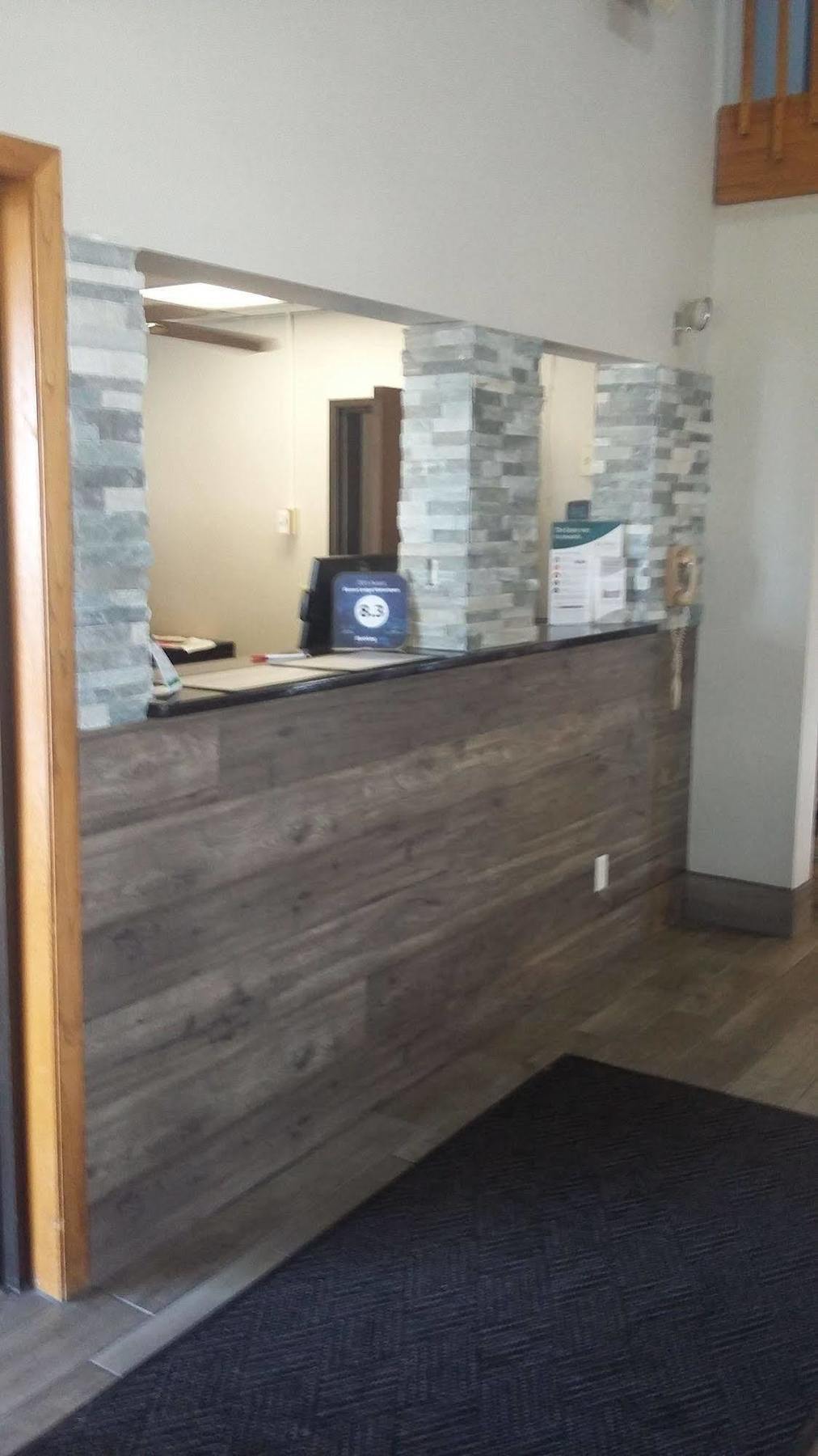 Econo Lodge Watertown Luaran gambar